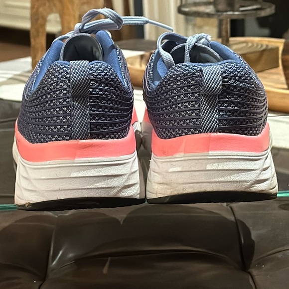 Skechers GoRun Air Cooled Max Cushioned Goga Mat Women’s Sneakers, 10 GUC - Picture 8 of 16